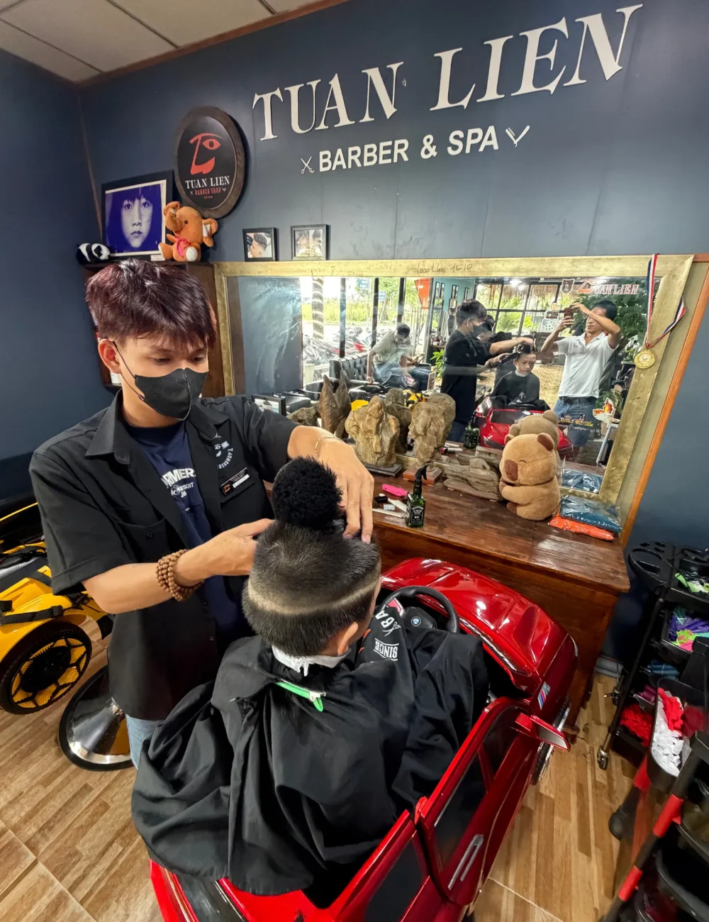 TLbarbershop 7